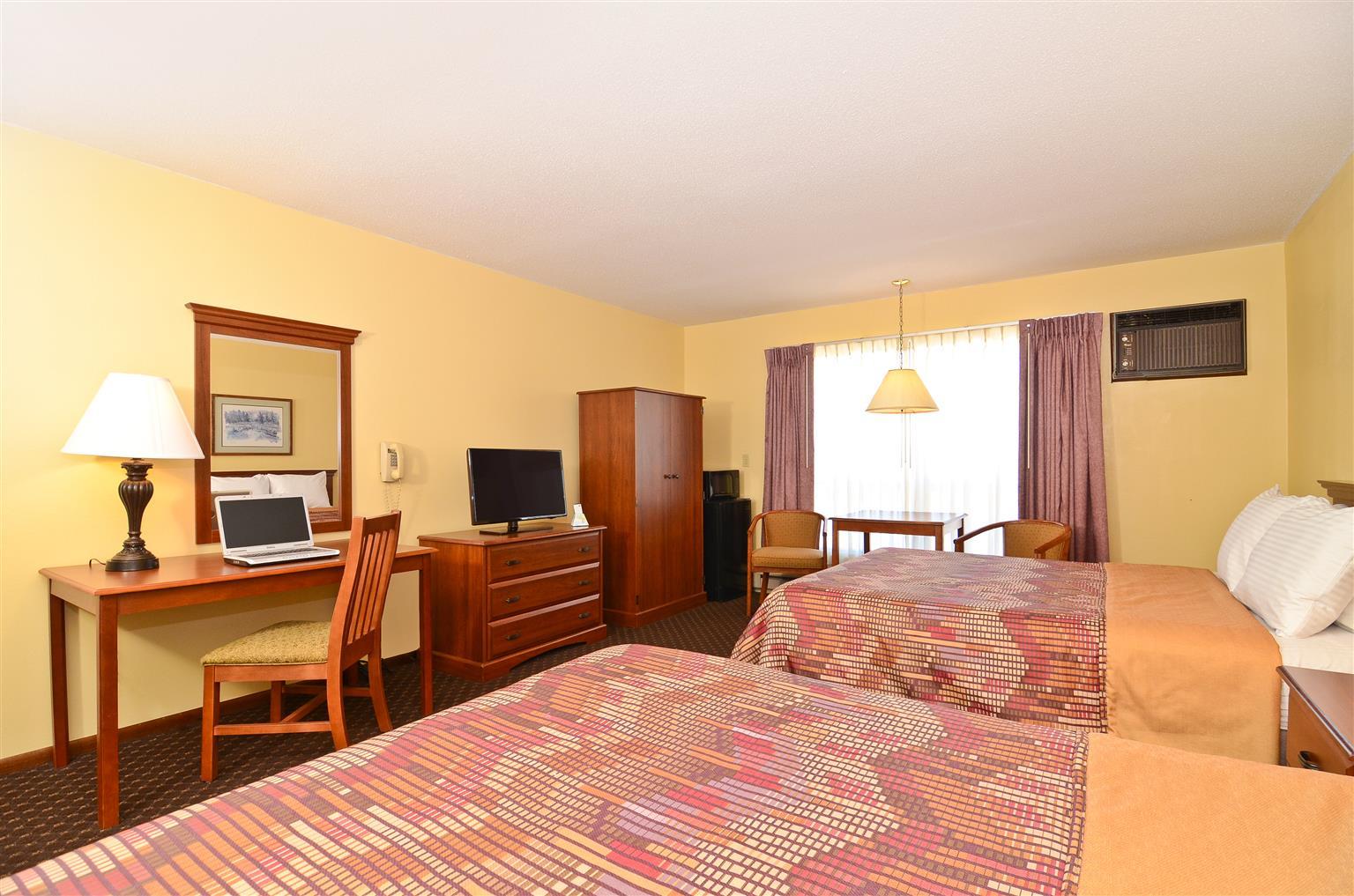 Hotel Super 8 By Wyndham Williams Esterno foto