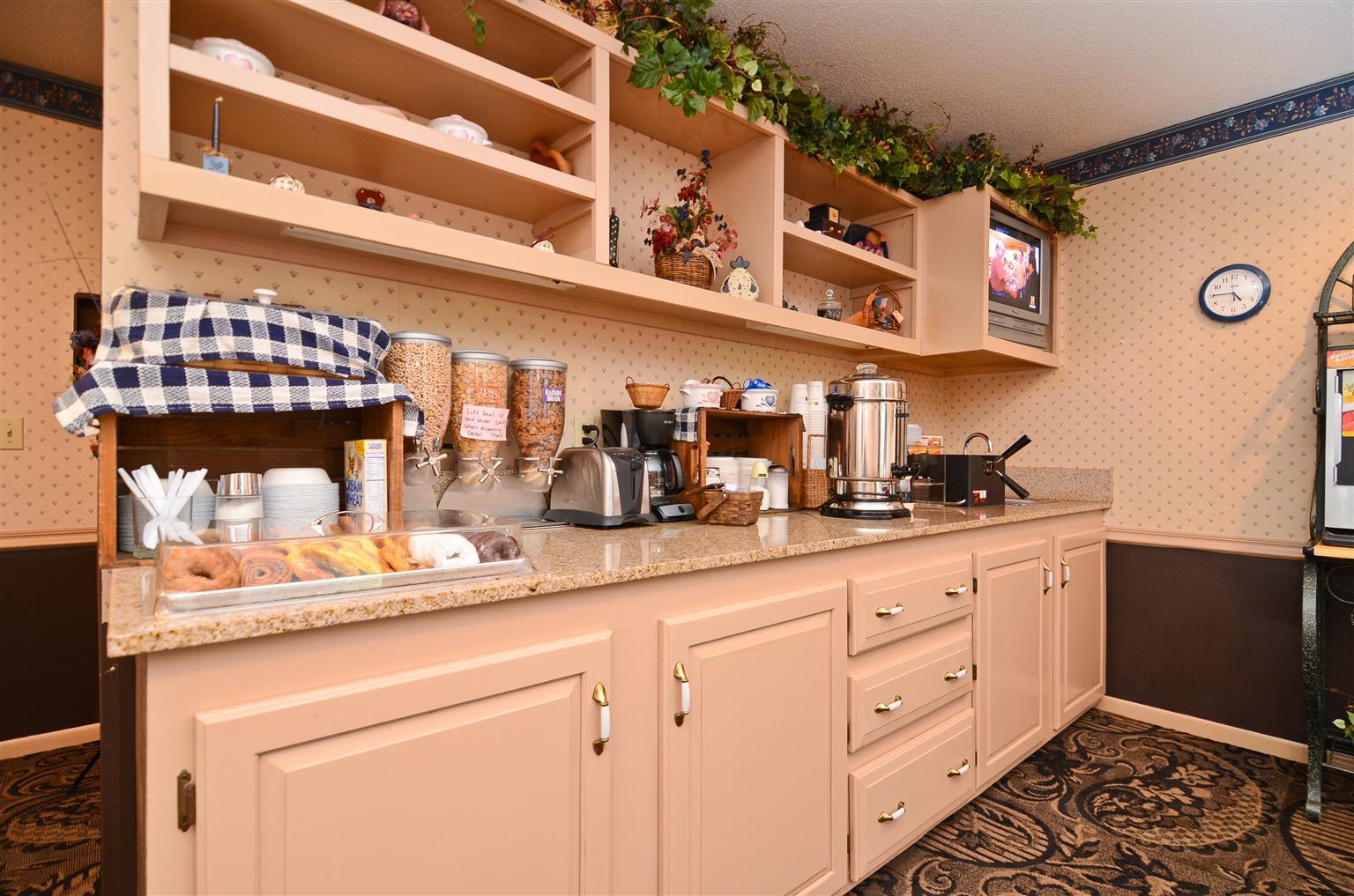 Hotel Super 8 By Wyndham Williams Ristorante foto